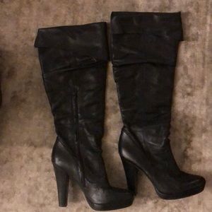 Jessica Simpson boots